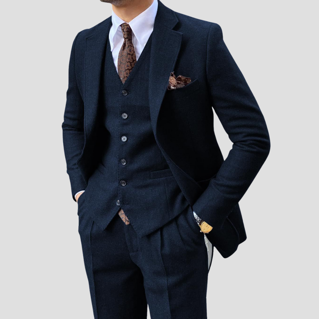 Men's Slim Suit Blended Fabric Three-Piece with Coordinated Vest 4