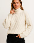 White Cashmere Pullover Sweater for Women - Classic Round Neck, Unmatched Softness, Elegant Design, Perfect for Autumn and Winter 1