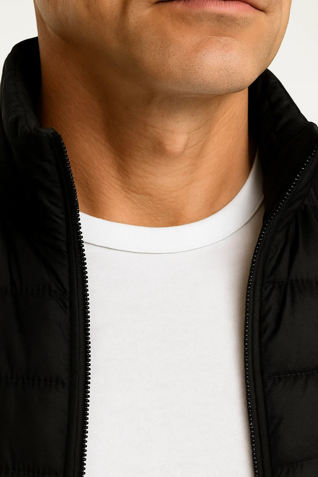 Men's Puffer Vest Polyester-Padded Sleeveless Winter Jacket