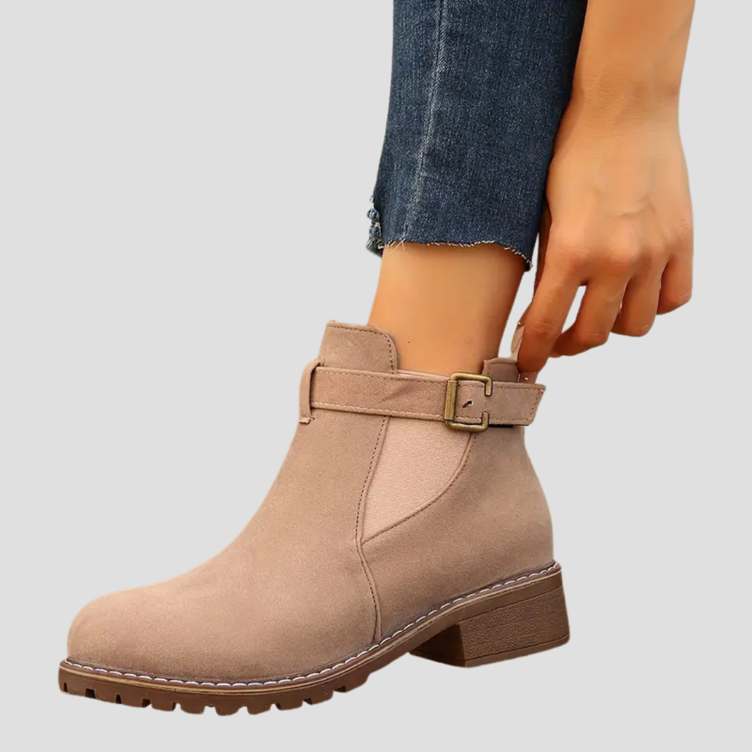 Women&#39;s Ankle Boots Black Rounded Toe Low Heel Retro Design 8