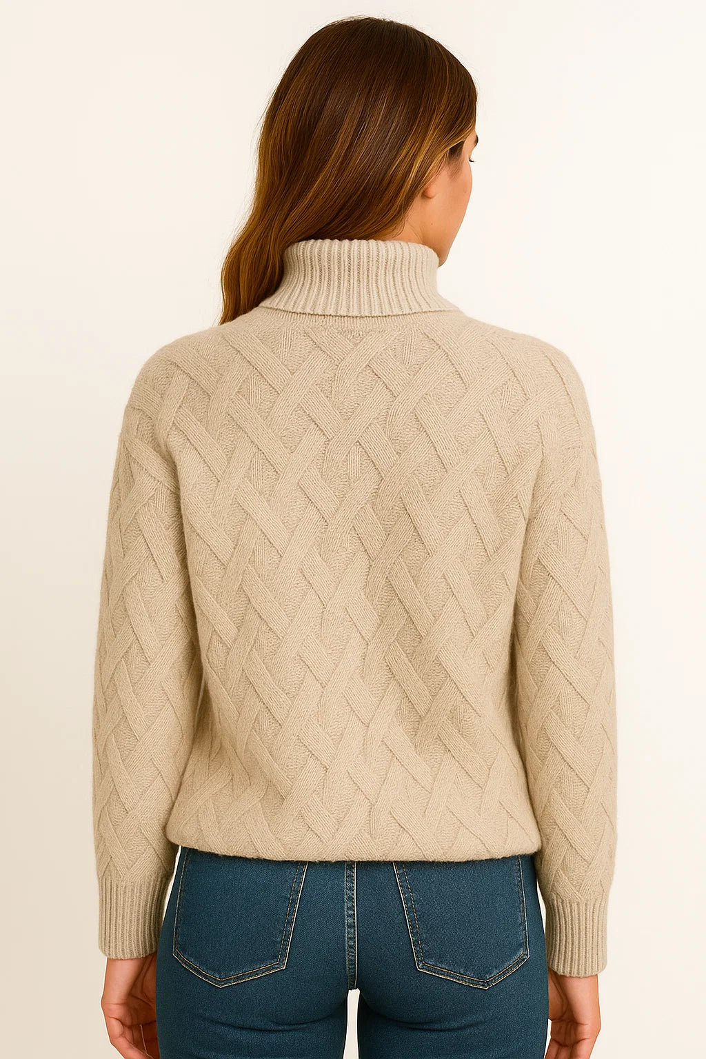 White Cashmere Pullover Sweater for Women - Classic Round Neck, Unmatched Softness, Elegant Design, Perfect for Autumn and Winter 4