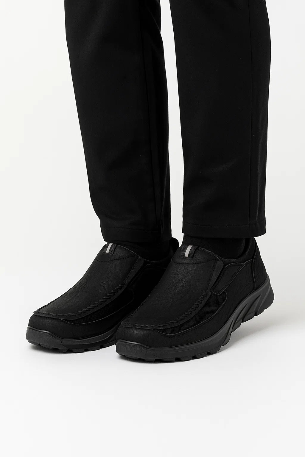 Men&#39;s Loafers Breathable Comfortable Flat Casual Sneakers